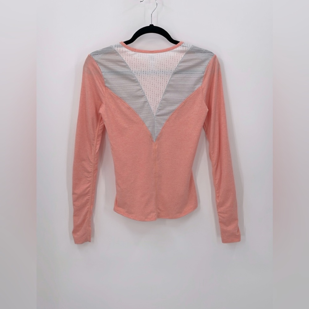 LOLE Pullover - Picture 4 of 4